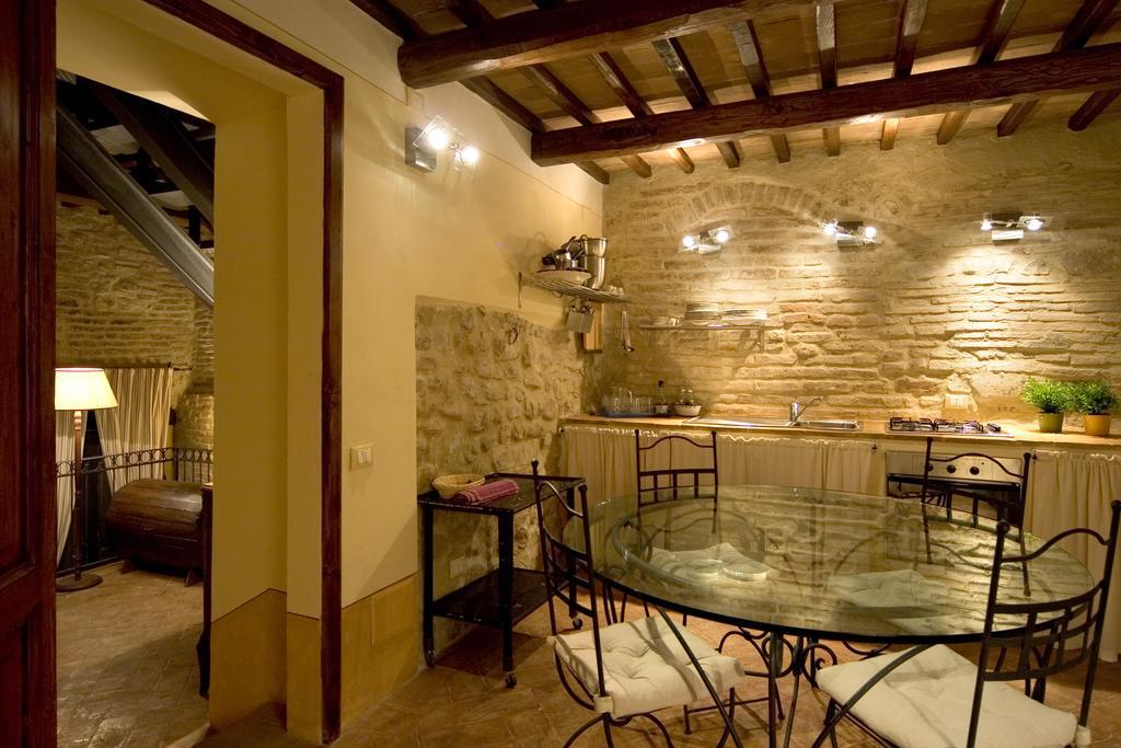 L'Arco Romanico Montefalco Exterior photo